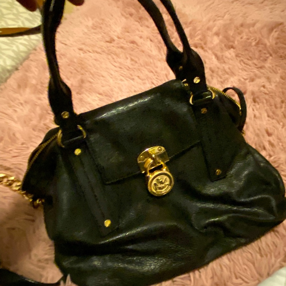Black Medium Size